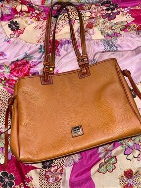 Dooney & Bourke Pebble Grain Medium Tote Bag in Tan